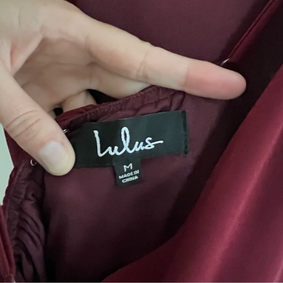 Lulu’s Maroon Full Length Bridesmaids/Formal Dress - Picture 4 of 5